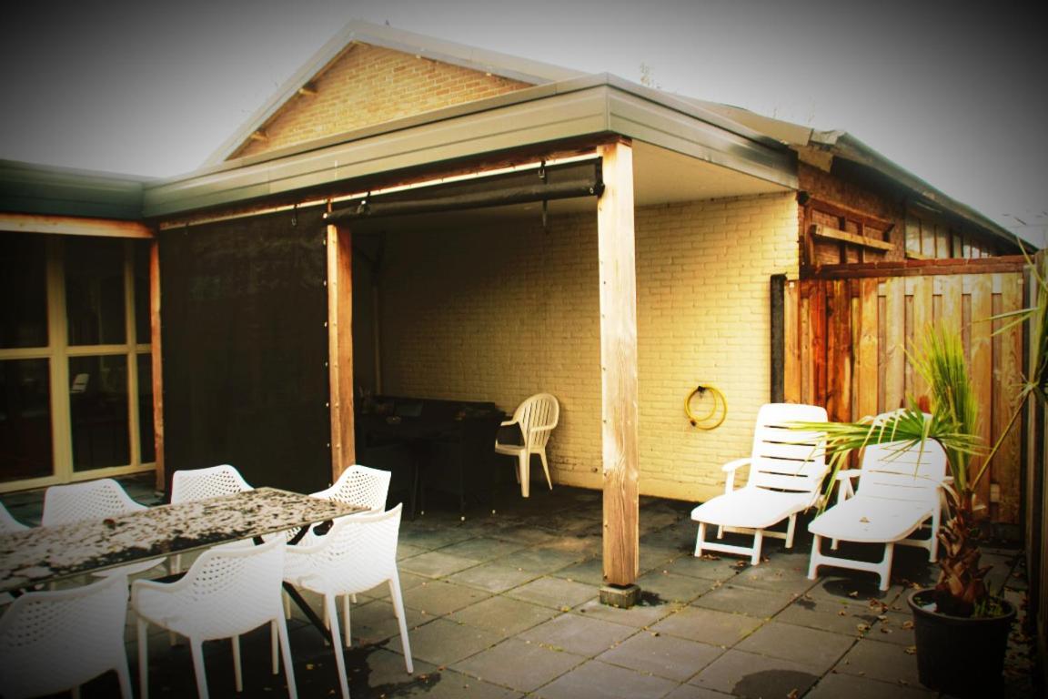Gastenverblijf Zomerdijk Мепел Екстериор снимка